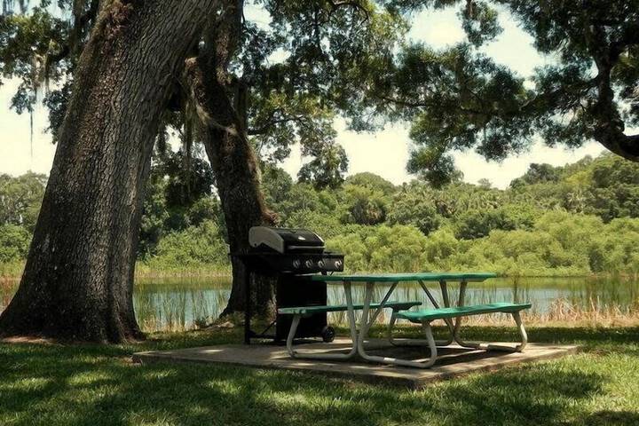BBQ/picnic area