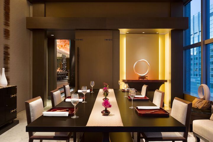 Dining 64 of 101
