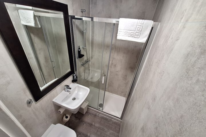 Hotel Interior 11 of 28