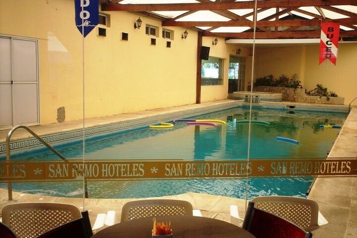 Pools & Facilities