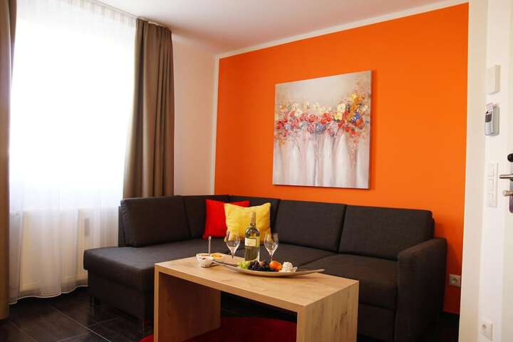 Room 32 of 63