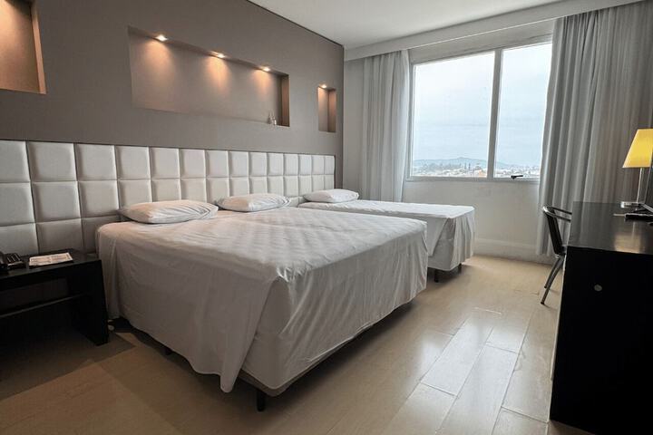 Room 4 of 47