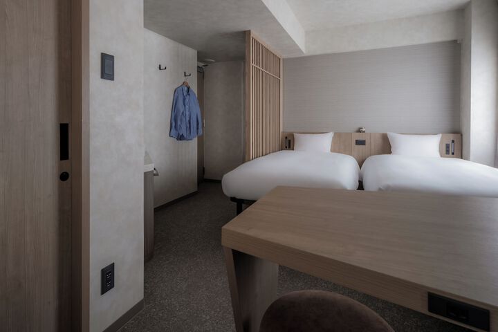 Room 21 of 63