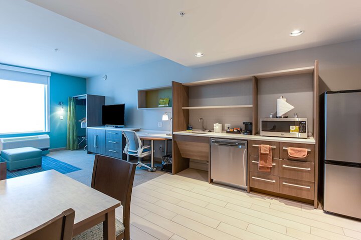 1 King Bed 1 Bedroom Suite (2 of 17)
