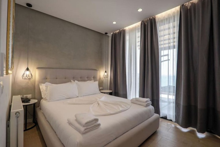 Room 30 of 91