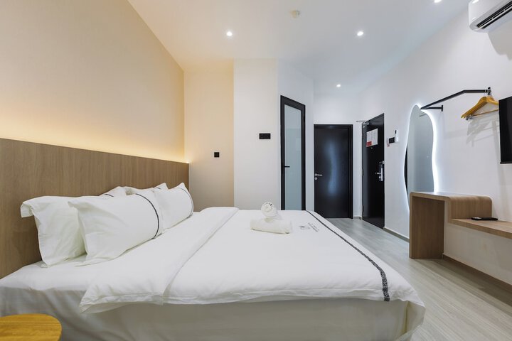 Room 30 of 139