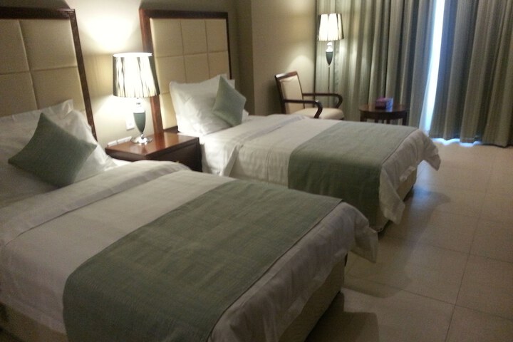 Room 15 of 61