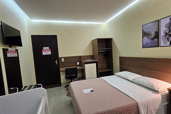Room 22 of 62