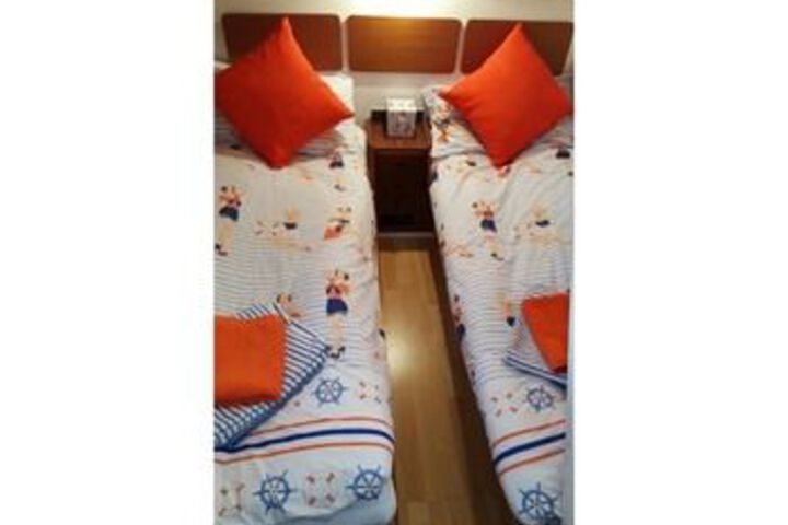 Room 14 of 24
