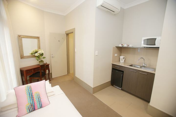 Room 47 of 83