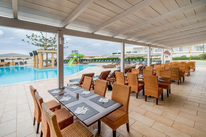 SENSEANA Sea Side Resort & Aquadventure