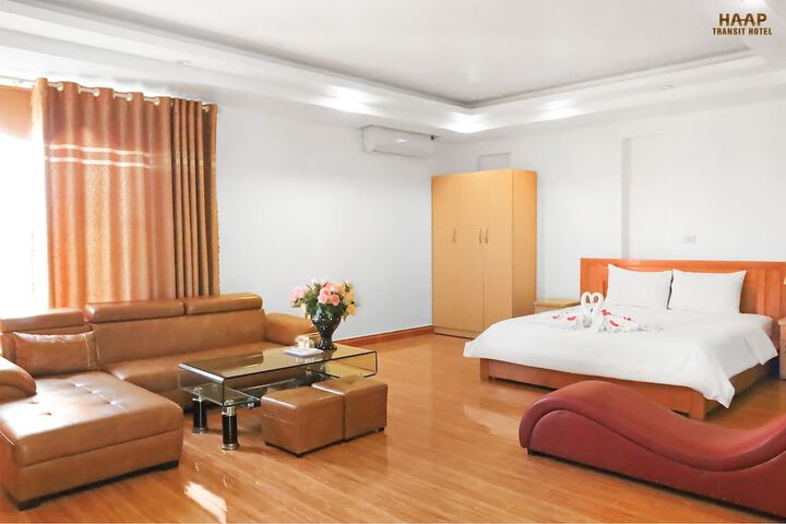 Room 10 of 71