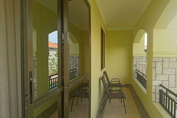 Terrace/Patio 8 of 23