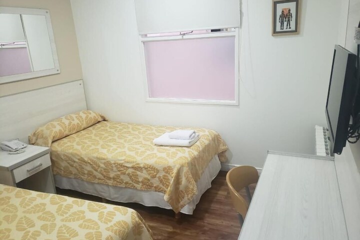 Room 15 of 36