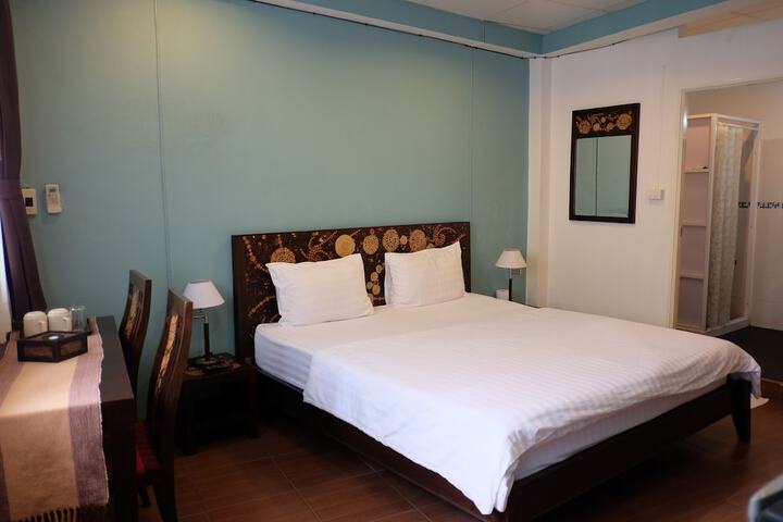 Room 13 of 57