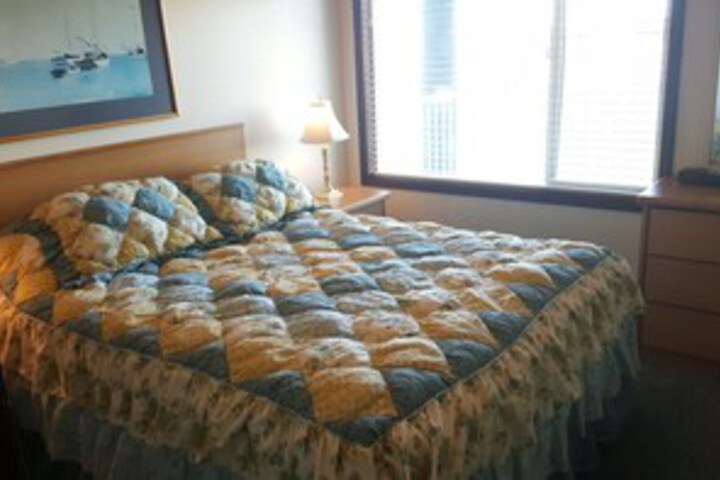 Room 16 of 123