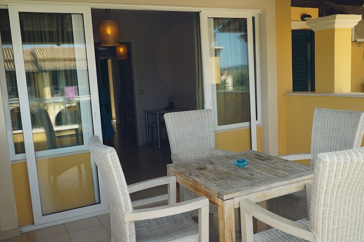 Terrace/Patio 14 of 61