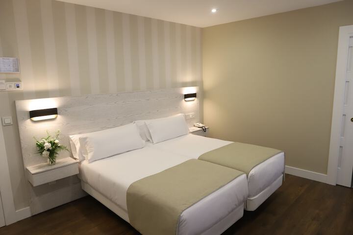 Room 17 of 53