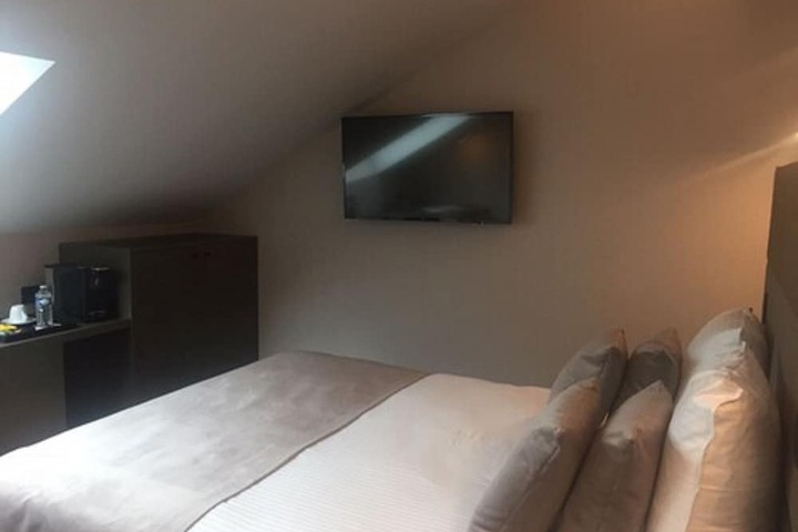 Room 22 of 70