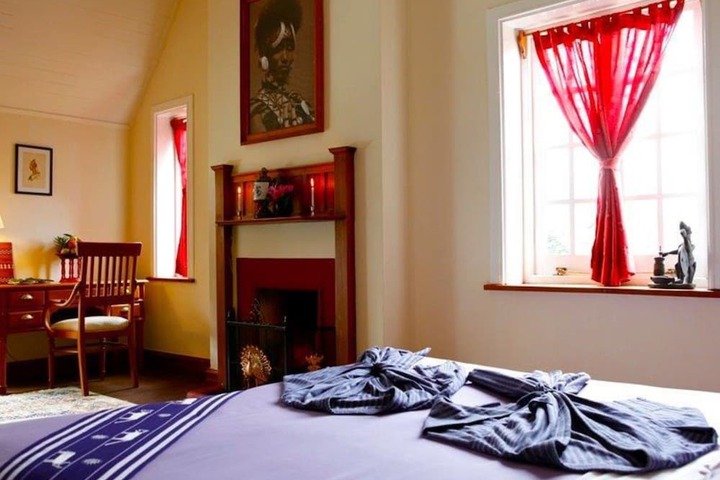 Room 5 of 36