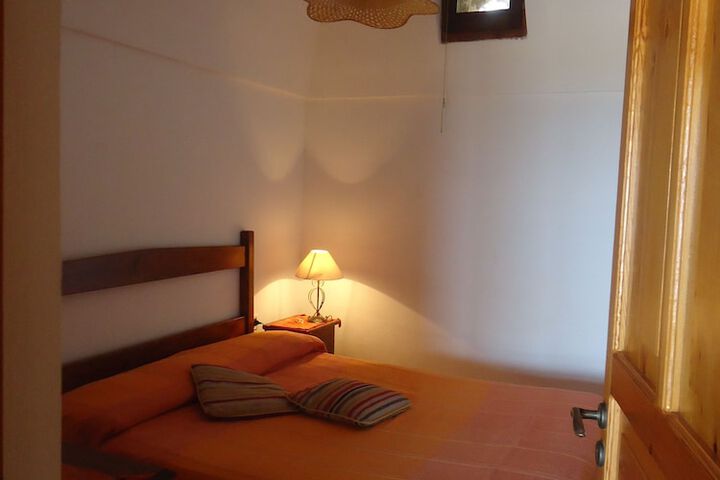 Room 52 of 126