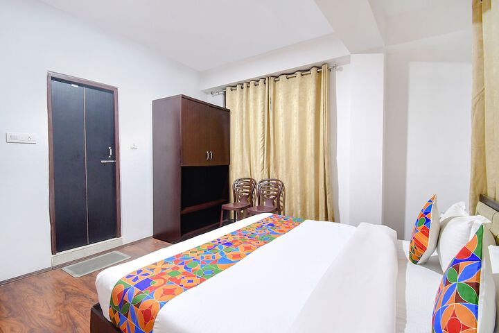 Room 19 of 42