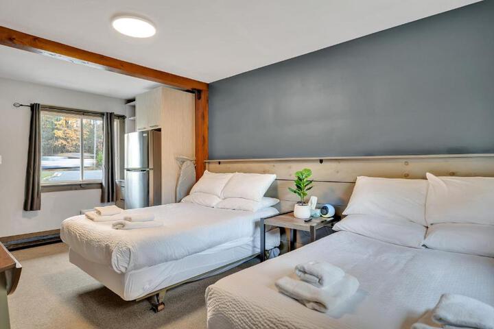 Deluxe Room 2 Double Beds with Kitchenette (9 of 9)