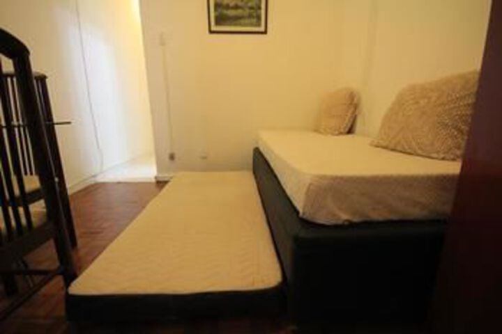 Room 16 of 26