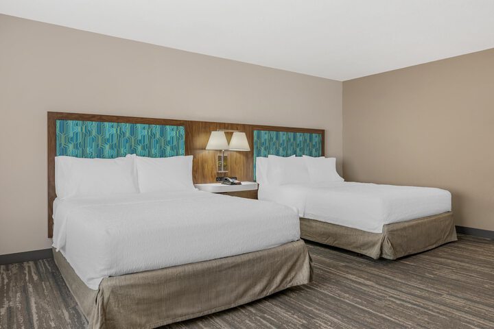 Room 18 of 46