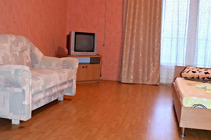 Room 47 of 93