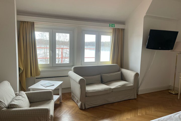 Room 20 of 72