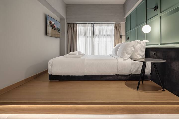 Room 12 of 56