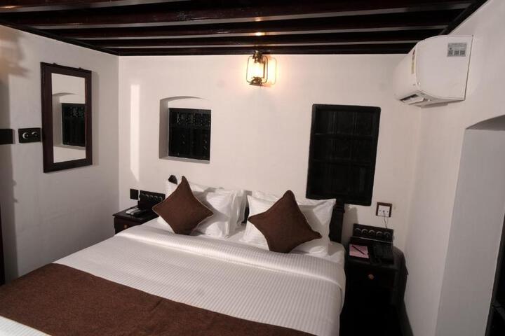 Krishnapuram Heritage Resort