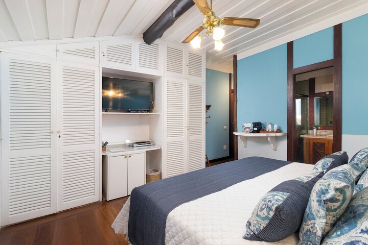 Room 20 of 68