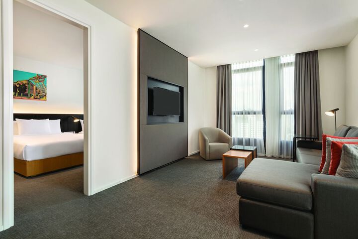 Room 10 of 53