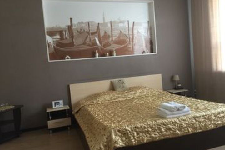 Room 64 of 103