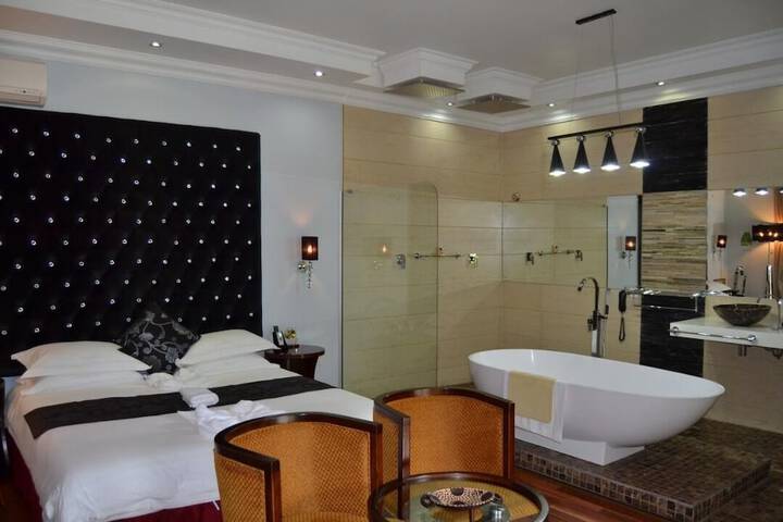 Room 2 of 13