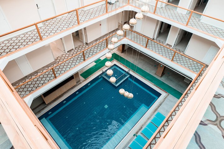 Pool 41 of 139