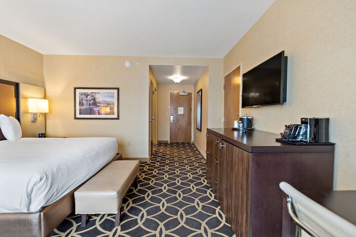 Room 10 of 44