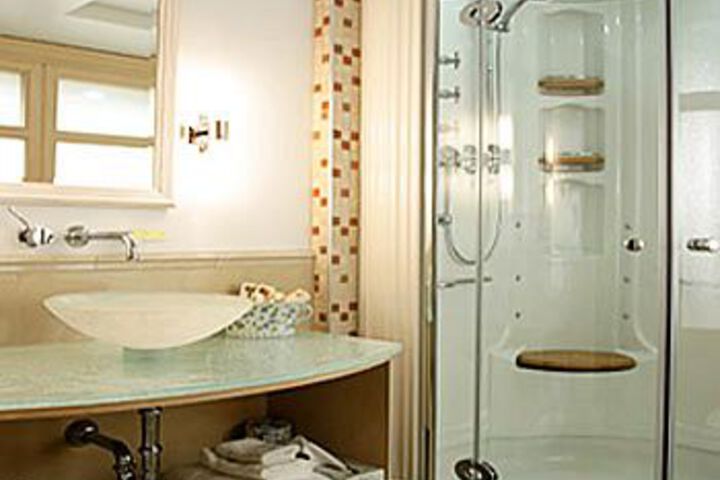 Clean Restrooms