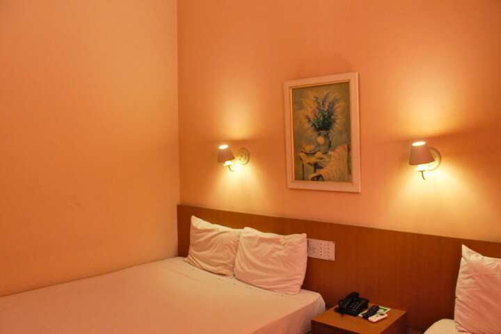 Room 10 of 55