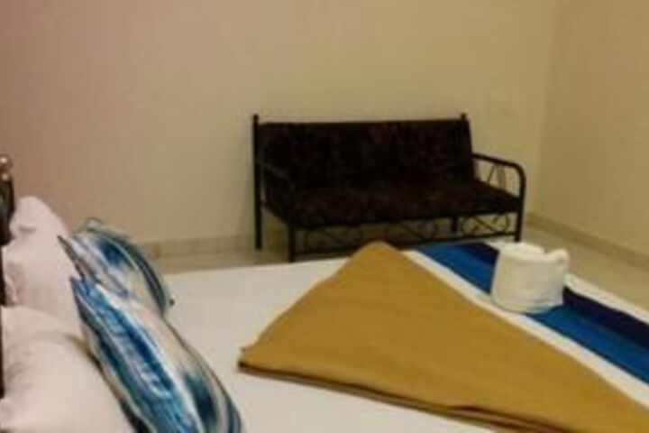 Room 18 of 24
