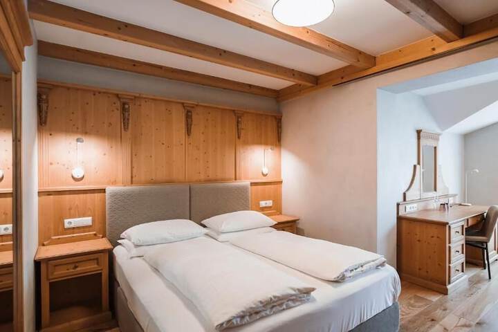 Room 15 of 56