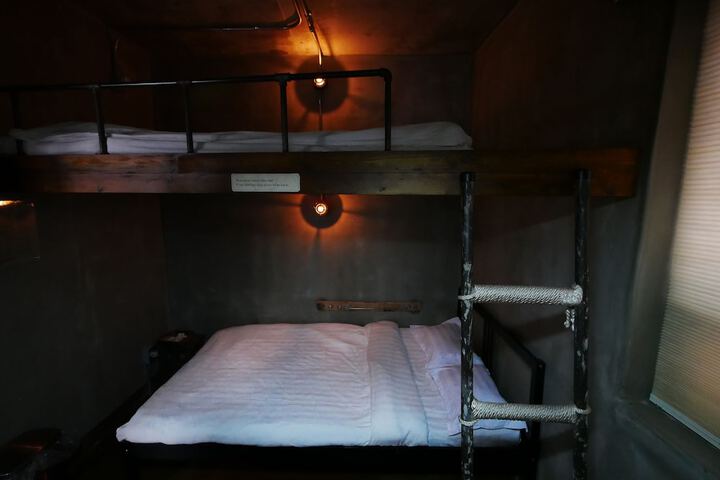 Room 29 of 47