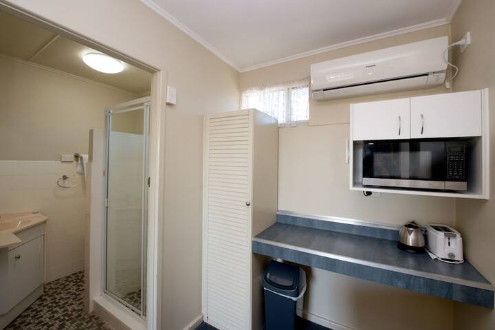 Room 17 of 51