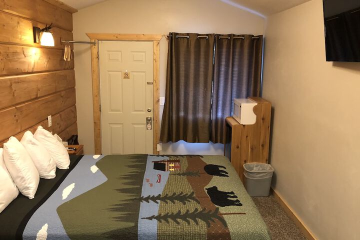 Room 26 of 92