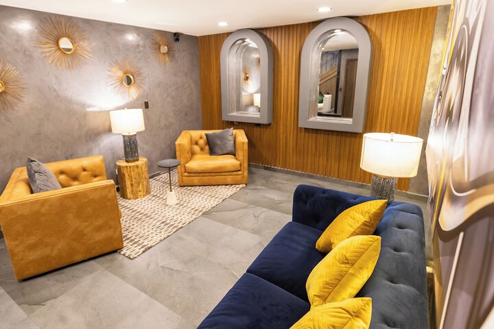 Hotel Interior 6 of 137