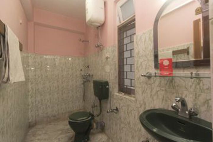 Room 2 of 24