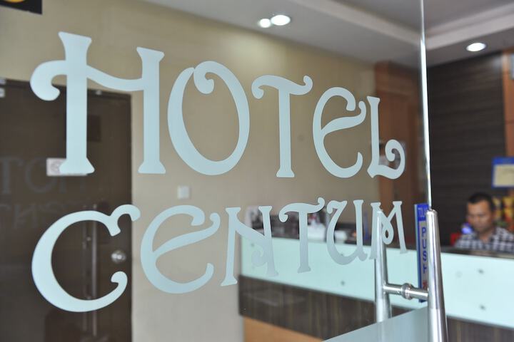 Hotel 2 of 35