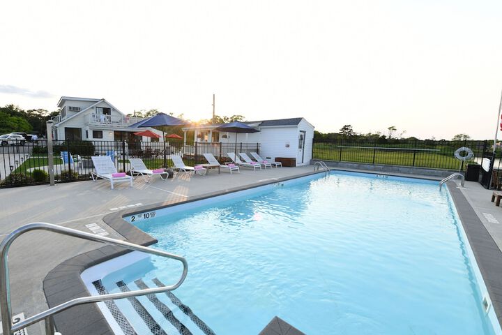 Pool 63 of 168